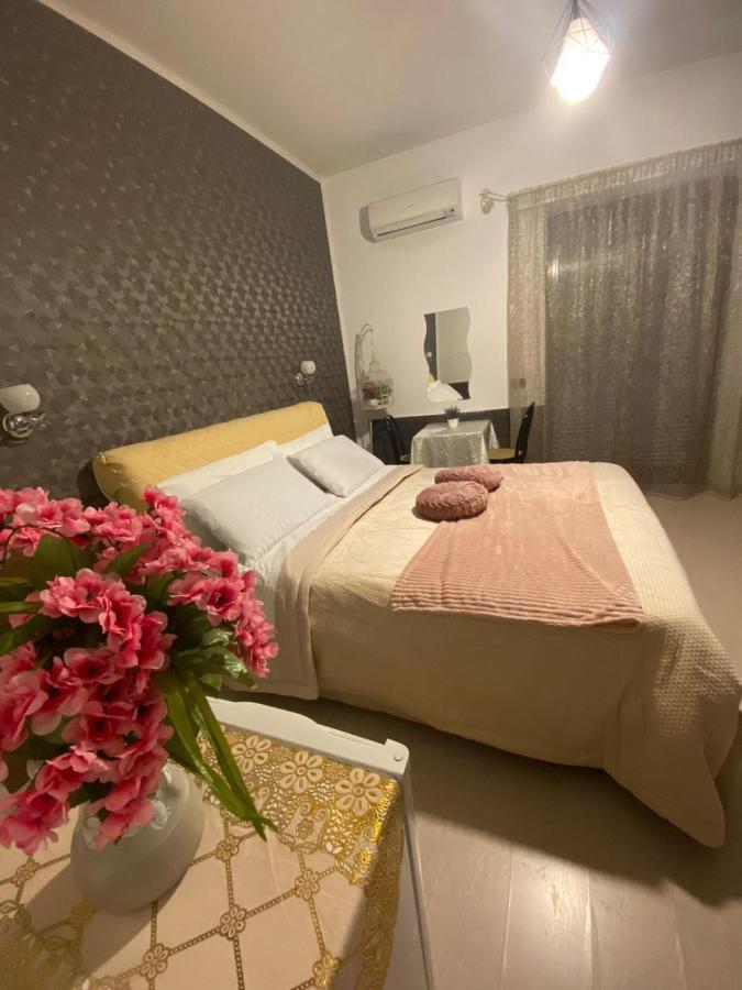 Villa Nancy Rooms Cimitile-Nola 外观 照片
